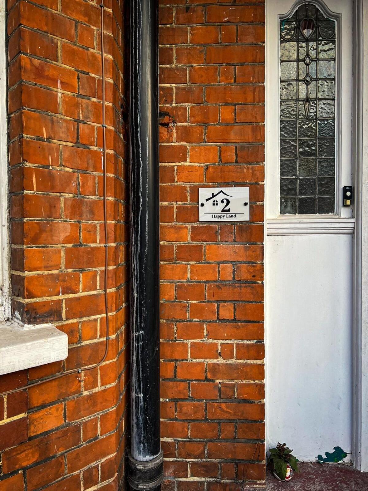 Zozy Happy Land Hotell London Eksteriør bilde