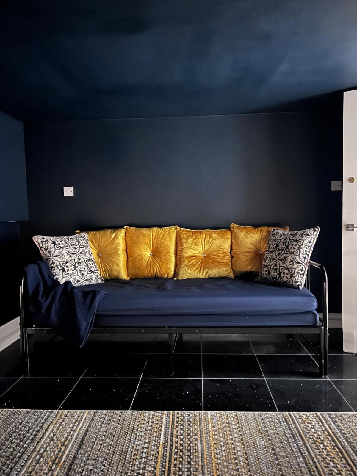 Zozy Happy Land Hotell London Eksteriør bilde