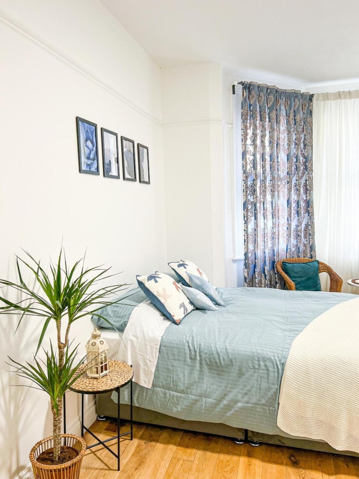 Zozy Happy Land Hotell London Eksteriør bilde